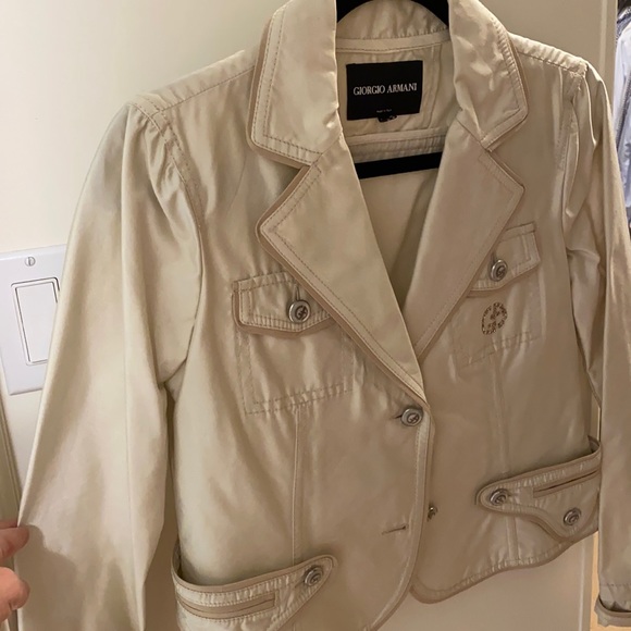 Stunning vintage Giorgio Armani Blazer. - Picture 2 of 10